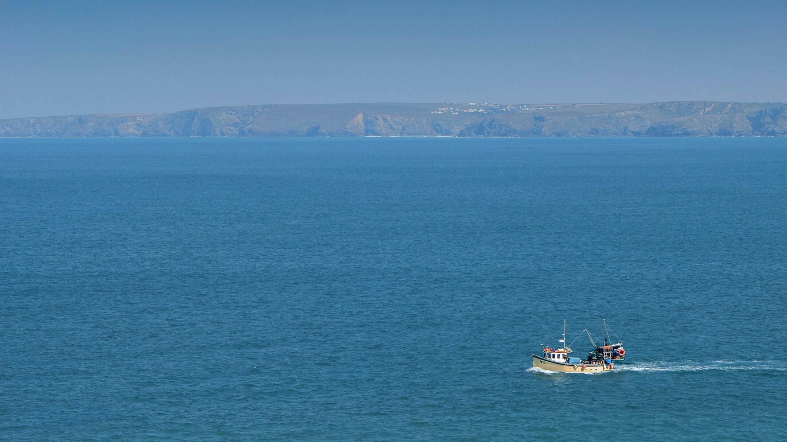 Vote on the total closure of 10% of fishing grounds postponed to October 2024
